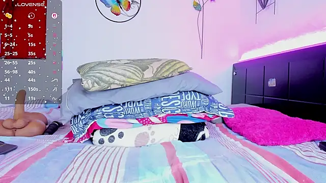  DulceFuego online show from April 2026 10:17:01 AM