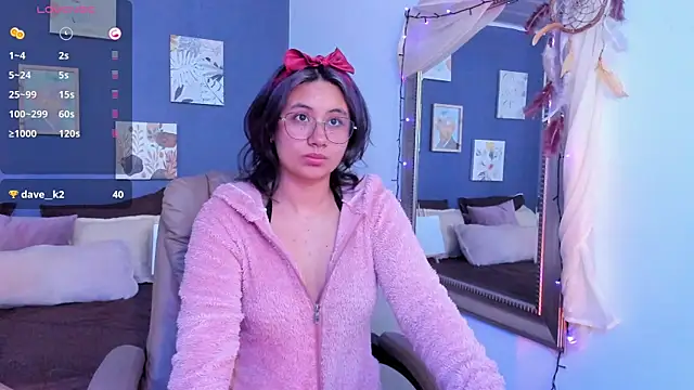 Snapshot of Nova_allen chatting on October 2025 11:30:01 PM Nova allen online show from October 2025 11:30:01 PM