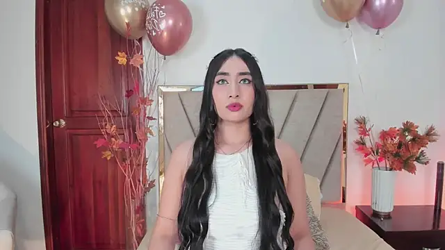 SerenaAveline online show from October 2025 10:11:01 PM