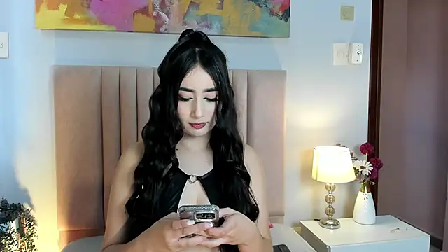 SerenaAveline online show from October 2025 09:37:02 PM