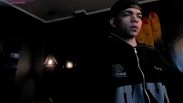 Eryonbradley online show from November 2025 11:14:02 AM