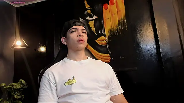 Eryonbradley online show from November 2025 11:25:02 AM