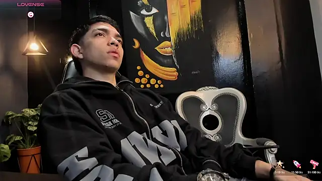 Eryonbradley online show from October 2025 11:22:02 AM