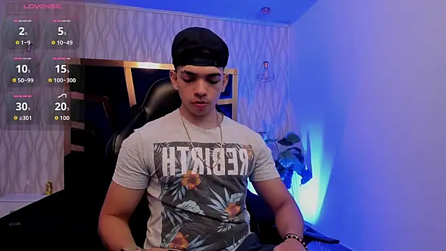 Eryonbradley online show from March 2026 11:18:01 PM