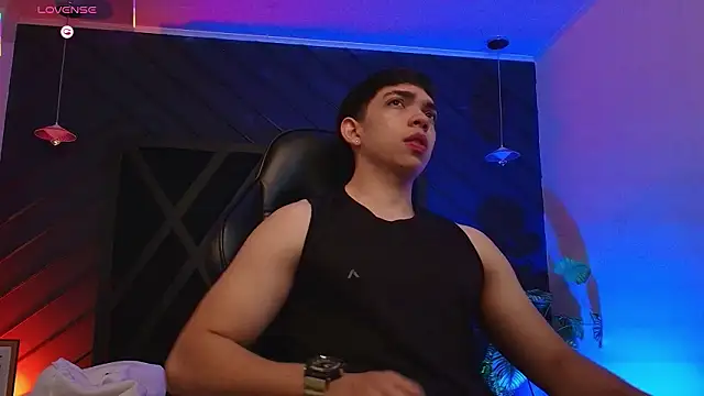 Eryonbradley online show from March 2026 11:25:02 AM