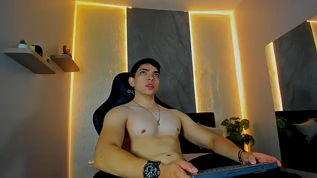 Eryonbradley online show from May 2026 12:06:02 AM