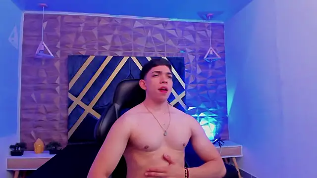 Eryonbradley online show from March 2026 12:16:01 AM