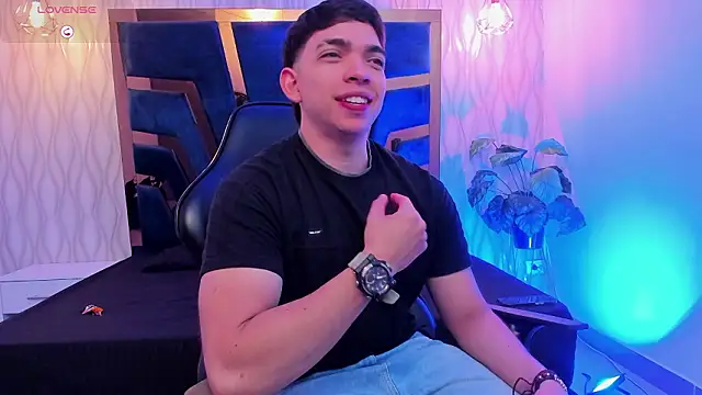 Eryonbradley online show from February 2026 01:27:01 AM