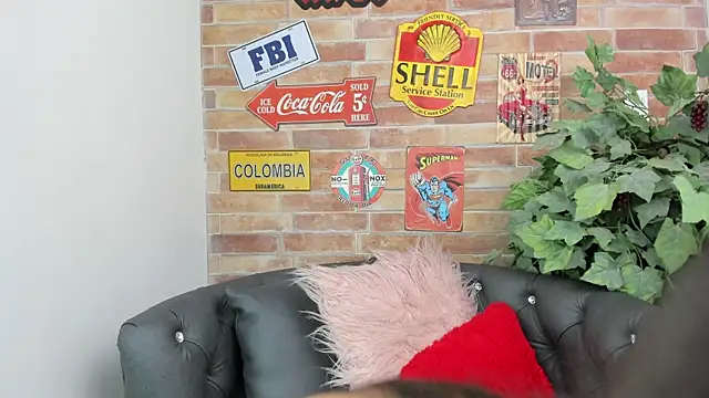 misss luxury online show from December 2025 11:01:01 AM