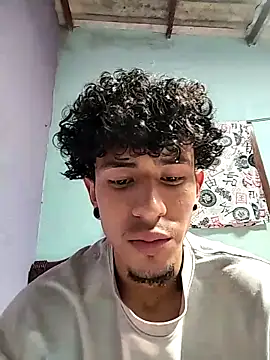 Thebigbreastedgamer online show from February 2026 06:41:01 PM