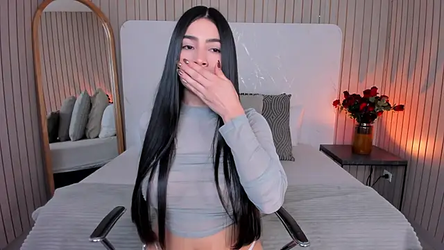 EmelyParker online show from April 2026 01:18:02 AM