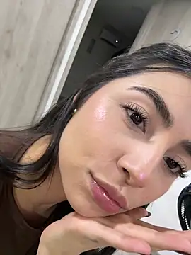 EmelyParker online show from April 2026 09:43:02 PM