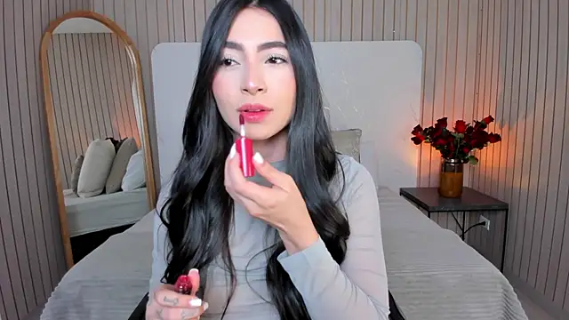 EmelyParker online show from June 2026 02:50:02 AM