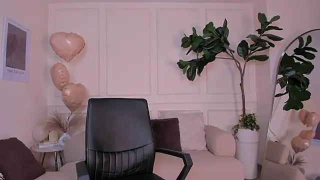 EmelyParker online show from November 2025 07:51:01 PM