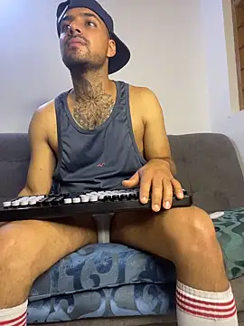 tomas smith1 online show from April 2026 11:19:03 PM