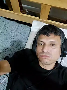 Snapshot of luislimafuego chatting on October 2025 09:07:01 AM luislimafuego online show from October 2025 09:07:01 AM