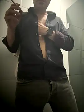 Snapshot of Sedutor420 chatting on September 2025 04:24:01 AM Sedutor420 online show from September 2025 04:24:01 AM