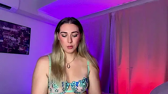 louiseberkeley online show from February 2026 08:49:02 AM