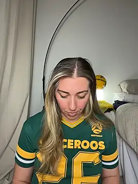 louiseberkeley online show from June 2026 09:15:02 AM