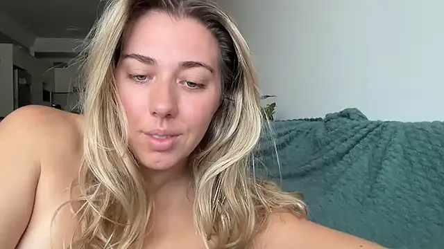 louiseberkeley online show from February 2026 01:49:01 AM