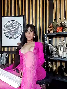 Snapshot of AngelMisterious chatting on October 2025 09:57:01 PM AngelMisterious online show from October 2025 09:57:01 PM