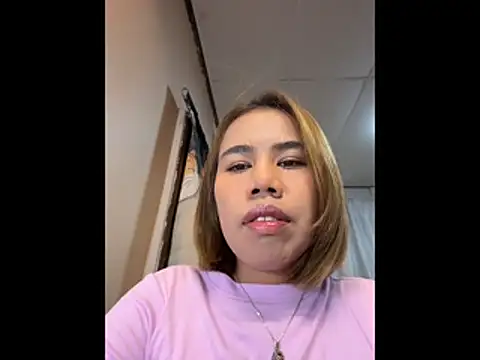 Kath C online show from November 2025 08:25:02 AM