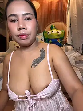 Snapshot of Kath_C chatting on June 2026 06:03:02 AM Kath C online show from June 2026 06:03:02 AM