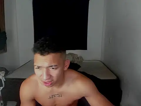 Snapshot of JuanchiT66 chatting on October 2025 07:21:01 PM JuanchiT66 online show from October 2025 07:21:01 PM