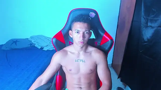 JuanchiT66 online show from April 2026 12:40:01 PM