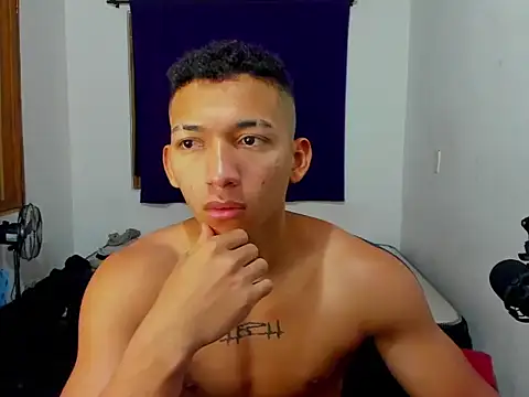 JuanchiT66 online show from October 2025 07:54:01 AM