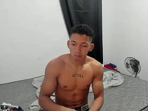 Snapshot of JuanchiT66 chatting on November 2025 09:20:01 AM JuanchiT66 online show from November 2025 09:20:01 AM