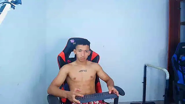 JuanchiT66 online show from September 2025 04:02:02 AM