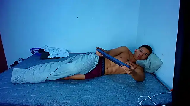 Snapshot of JuanchiT66 chatting on November 2025 06:06:01 AM JuanchiT66 online show from November 2025 06:06:01 AM