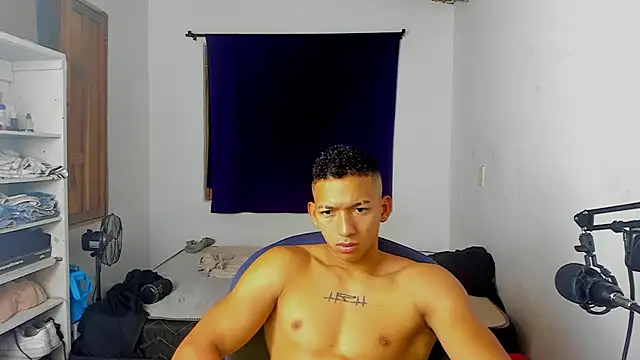 Snapshot of JuanchiT66 chatting on October 2025 07:48:01 PM JuanchiT66 online show from October 2025 07:48:01 PM