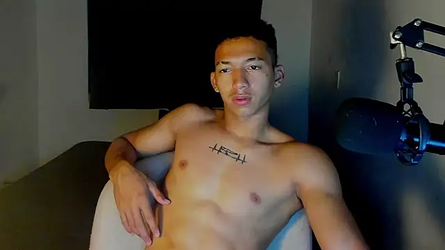 JuanchiT66 online show from September 2025 09:00:01 AM
