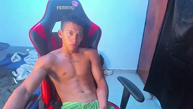 JuanchiT66 online show from March 2026 01:13:01 PM