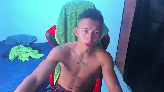 JuanchiT66 online show from April 2026 03:13:01 AM