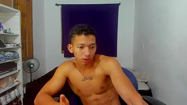 JuanchiT66 online show from October 2025 09:26:01 PM