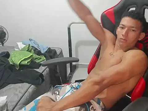 Snapshot of JuanchiT66 chatting on December 2025 03:36:01 PM JuanchiT66 online show from December 2025 03:36:01 PM