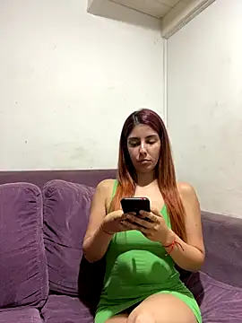 Jesicamartinezok online show from October 2025 05:15:02 AM