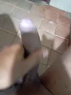 long4930 online show from April 2026 05:44:01 AM