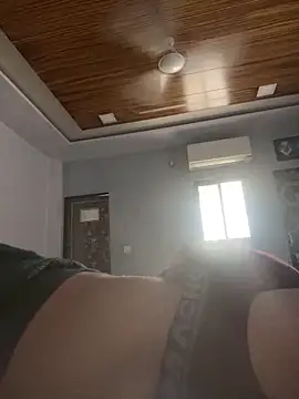 Snapshot of NoddingScorpion chatting on October 2025 09:01:01 AM NoddingScorpion online show from October 2025 09:01:01 AM