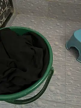 Snapshot of NoddingScorpion chatting on October 2025 04:02:02 AM NoddingScorpion online show from October 2025 04:02:02 AM