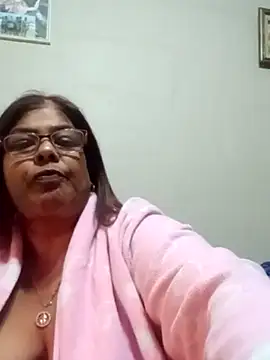 Snapshot of mileesha chatting on July 2026 06:29:02 PM mileesha online show from July 2026 06:29:02 PM