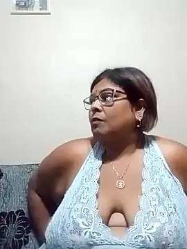 Snapshot of mileesha chatting on November 2025 06:34:02 PM mileesha online show from November 2025 06:34:02 PM