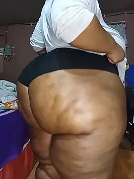 Snapshot of Babybigbutt chatting on June 2026 05:02:02 PM Babybigbutt online show from June 2026 05:02:02 PM