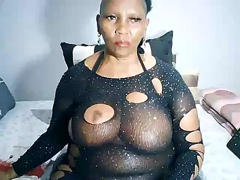 BigPussy10xx online show from October 2025 05:12:02 PM