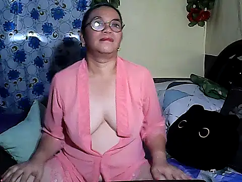 Adeline05 online show from March 2026 07:11:02 AM