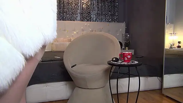 LadyValeriaXO online show from January 2026 12:22:02 PM