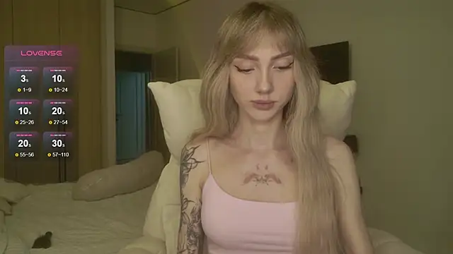 Lunainnk online show from July 2026 07:46:02 PM
